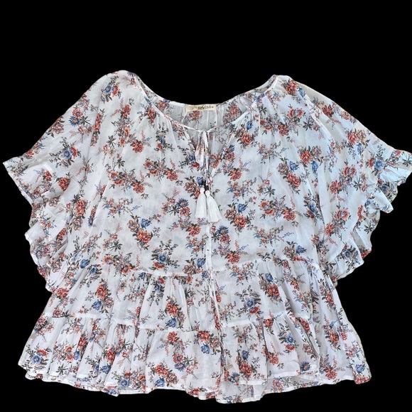 🔸SALE🔸 White Floral Blouse - Picture 1 of 5